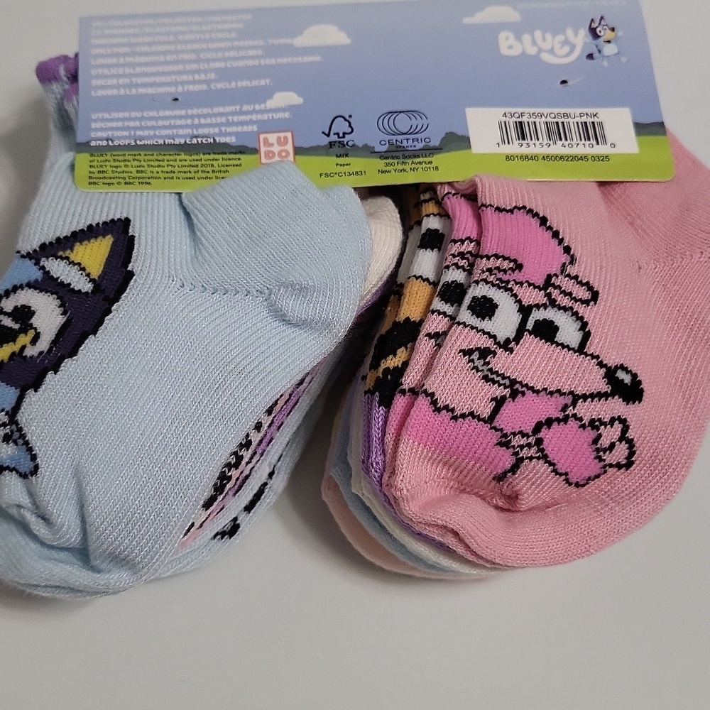 Bluey Toddler Quarter Socks - Picture 4 of 7